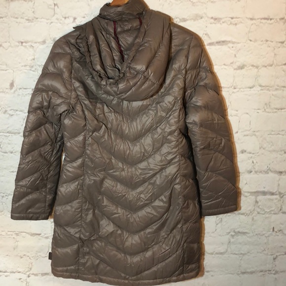 CALVIN KLEIN DOWN FEATHERED HOODED BUBBLE JACKET - Picture 4 of 7